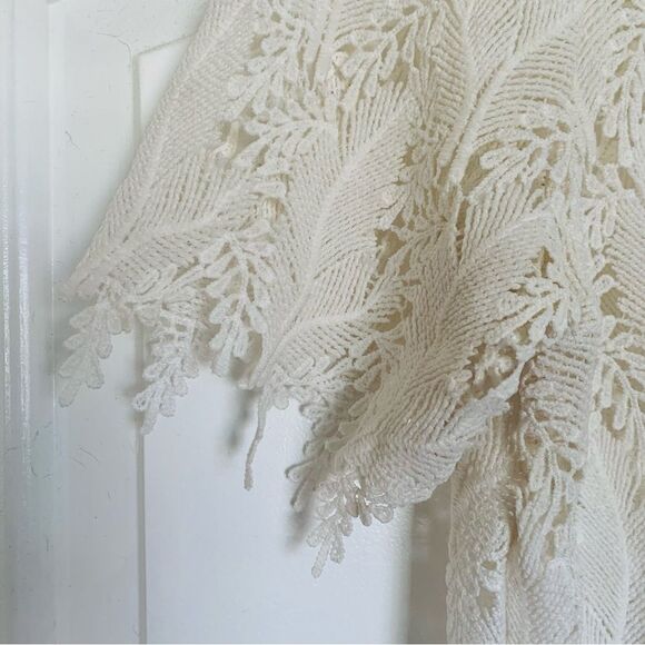 EUC Boutique Brand Love J White/Ivory See-Through Lace Top Blouse | Size: M - Picture 5 of 10